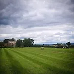 Burton Grange 4*