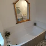 Burton Grange 4*