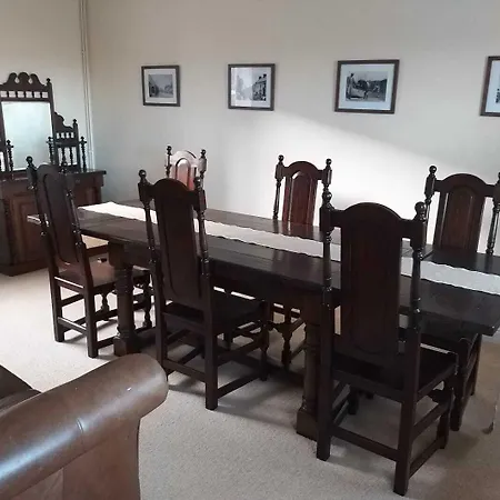 Burton Grange 4*