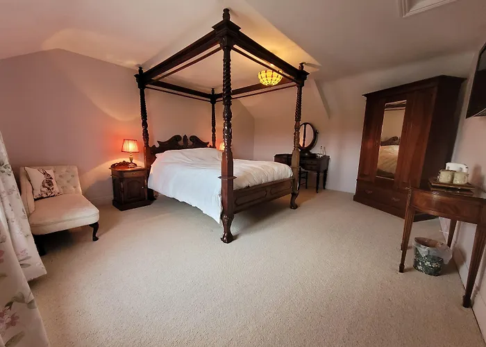 Burton Grange Bed & Breakfast 4*