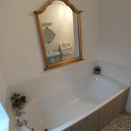 Burton Grange Farmhouse 4* Boroughbridge