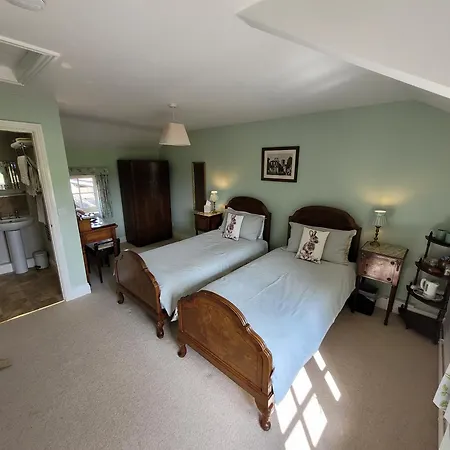 Burton Grange Farmhouse Couette-café 4*