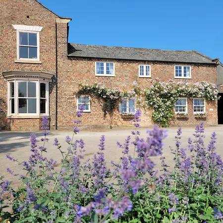 Panzió Burton Grange 4*